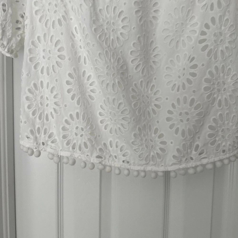 Lilly Pulitzer Raylee‎ Top White Eyelet Boho Off Shoulder Beachy Size XS